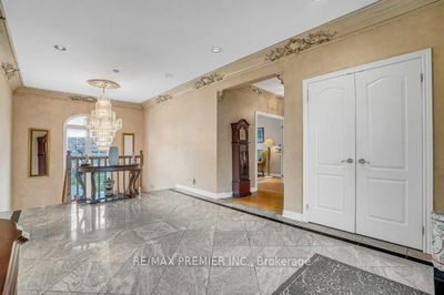 3 Avro Rd, Vaughan - Maple image-0-3