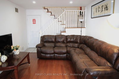 23 Cheeseman Dr, Markham - Milliken Mills West image-0-1