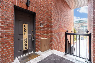 Unit TH10 — 100 Arbors Lane, Vaughan - West Woodbridge image-0-1