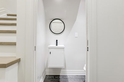 Unit TH10 — 100 Arbors Lane, Vaughan - West Woodbridge image-0-3