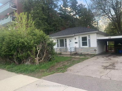 212 Essex Ave, Richmond Hill - Harding