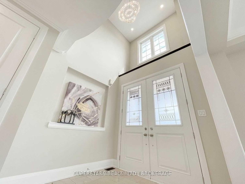 2 Stonebridge Dr, Markham, L6C 2C3 | Image 3