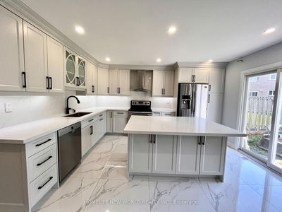 30 William Honey Cres, Markham - Middlefield image-0-1