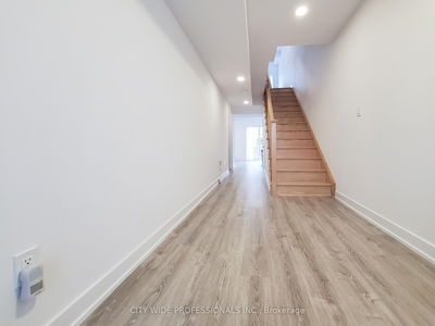 106 Covington Cres, Whitchurch-Stouffville - Stouffville image-0-3