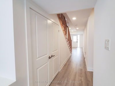 106 Covington Cres, Whitchurch-Stouffville - Stouffville image-0-4