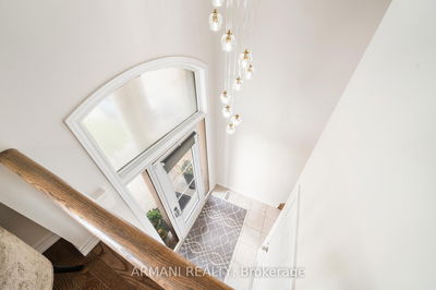 61 Sunset Terr, Vaughan - Vellore Village image-0-4