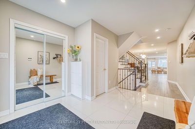 69 Ray St, Markham - Village Green-South Unionville image-0-4