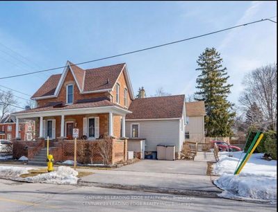 6097 Main St, Whitchurch-Stouffville - Stouffville image-0-1