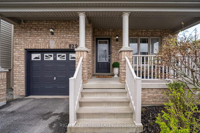 829 Miller Park Ave, Bradford West Gwillimbury - Bradford image-0-1