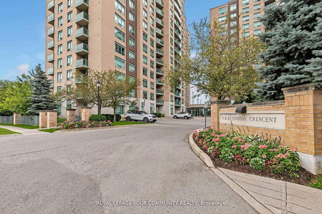 502 - 11 Oneida Crescent