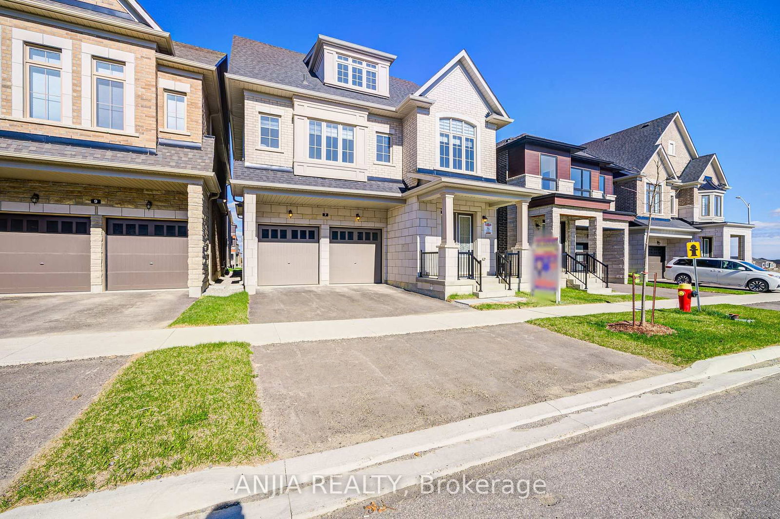 Detached House for sale at 7 Fauchard Street, Richmond Hill, Rural Richmond Hill, L4E 1J6 - MLS: N12133558