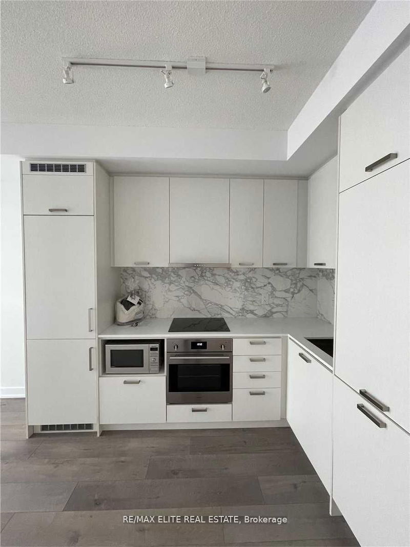 Room1