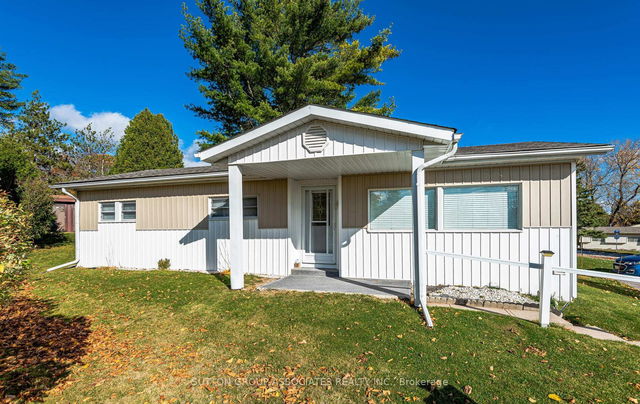 22 Trefoil Drive