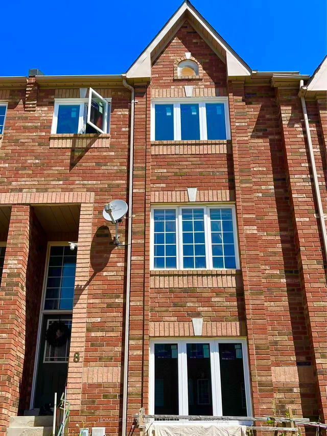 8 Azalea Gate Way