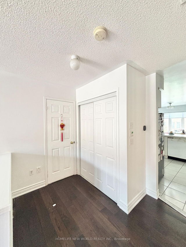 8 Azalea Gate Way