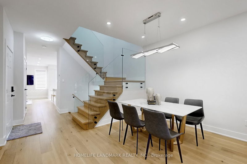 Room2