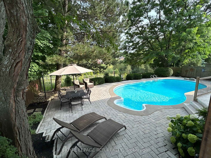 30 Owls Foot Cres, Aurora - Aurora Highlands image-0-0