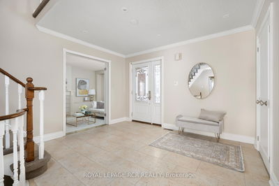 30 Owls Foot Cres, Aurora - Aurora Highlands image-0-4
