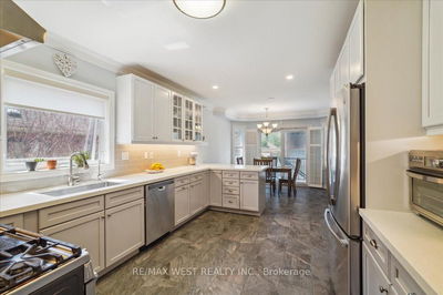 50 Fairgate Cres, Whitchurch-Stouffville - Stouffville image-0-4