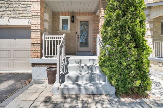 68 Silverdart Crescent