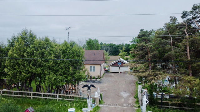 1231 10th Line