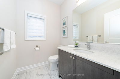 53 Bowline Vista, East Gwillimbury - Holland Landing image-0-4