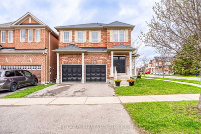 2 Horn St, Whitchurch-Stouffville - Stouffville