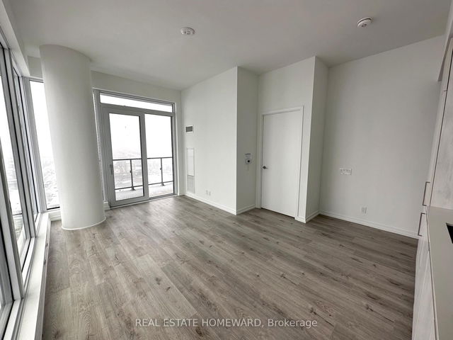 1711 - 1000 Portage Parkway