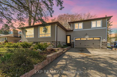 32 Kemano Rd, Aurora - Aurora Heights