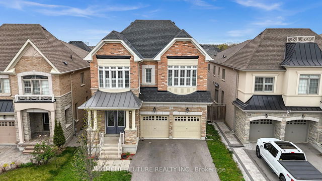 19 Madoc Place