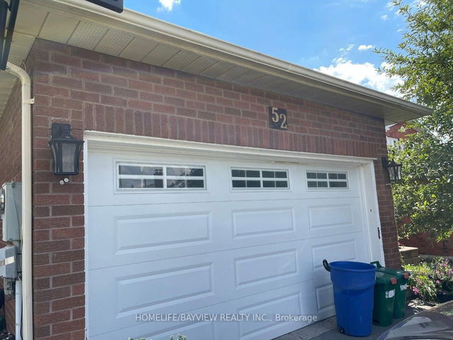 52 Marchwood Crescent