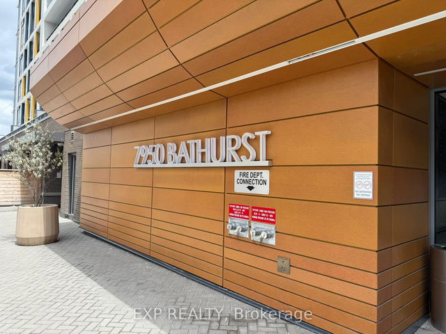1404 - 7950 Bathurst Street
