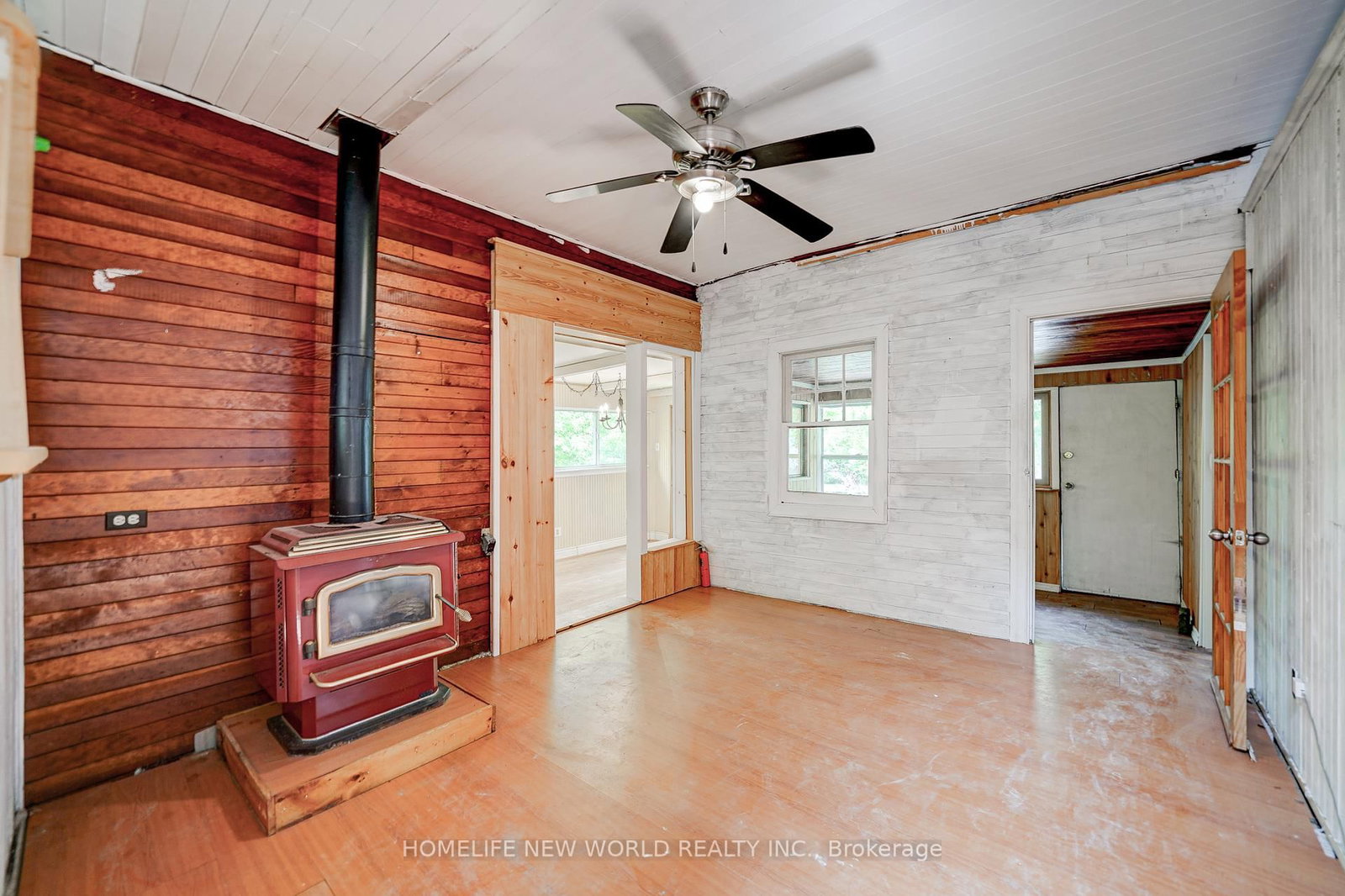 Listing Image 14