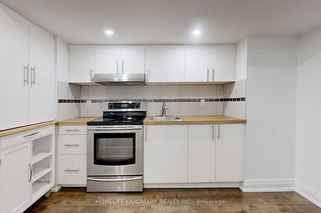 Unit 2 - 1661 Mount Albert Road