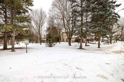 83 Emmeloord Cres, Markham - Unionville image-0-3