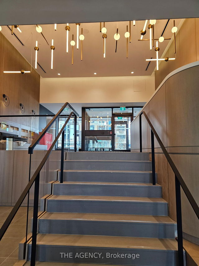 807 - 7950 Bathurst Street