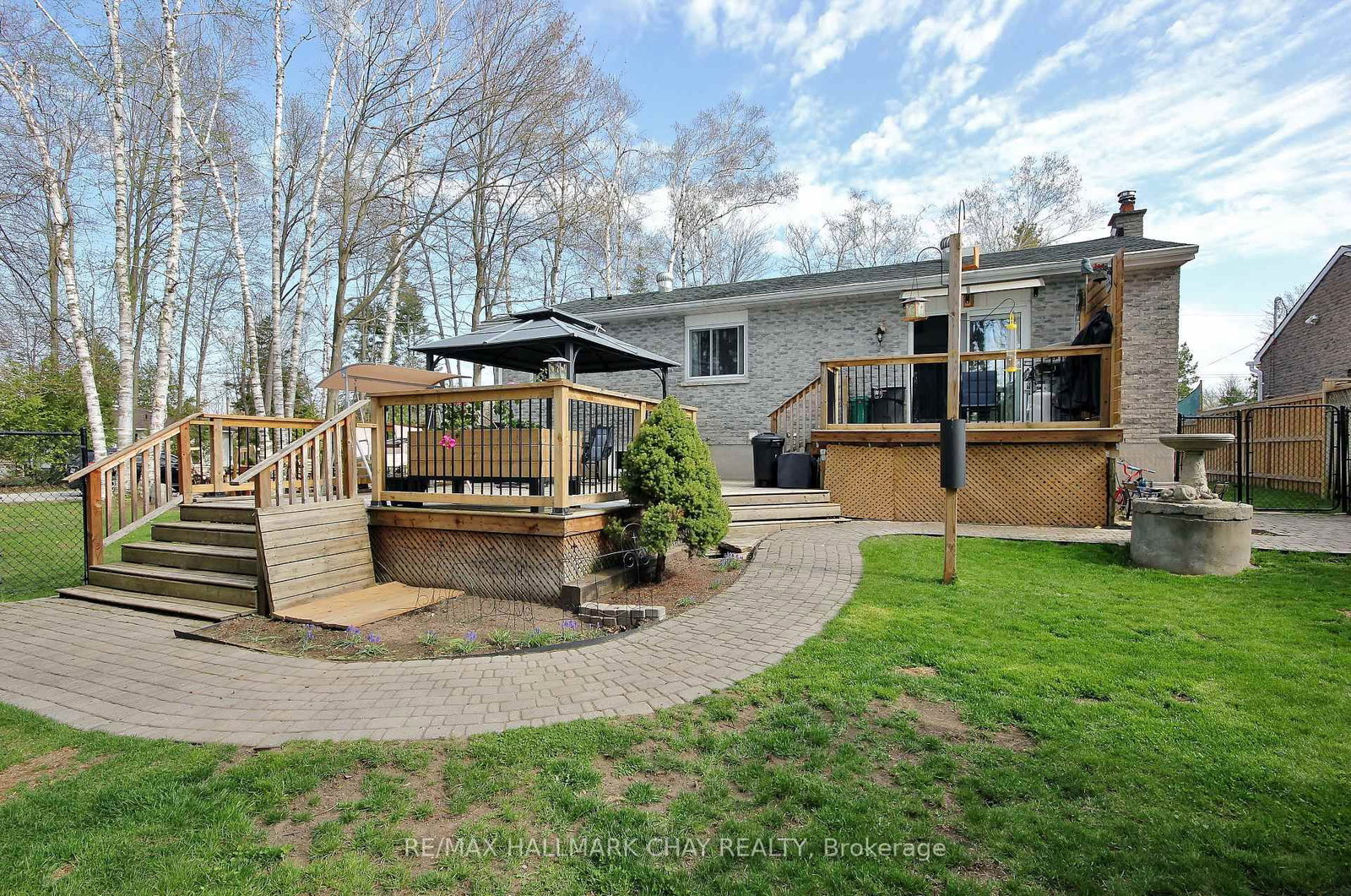 Listing Image 7