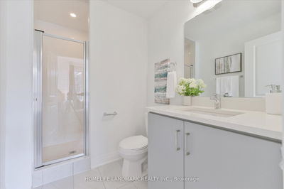 34 Carole Bell Way, Markham - Wismer image-0-4