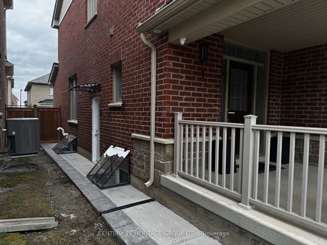 2 - 7 Larkfield Crescent