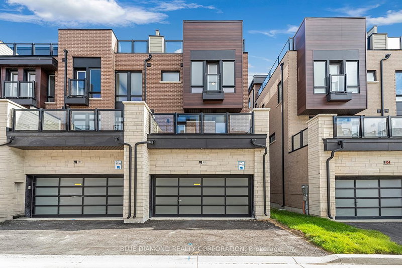 41 Credit Lane, Richmond Hill, L4E 1G9 | Image 2