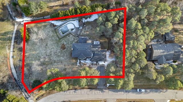 30 Cynthia Crescent