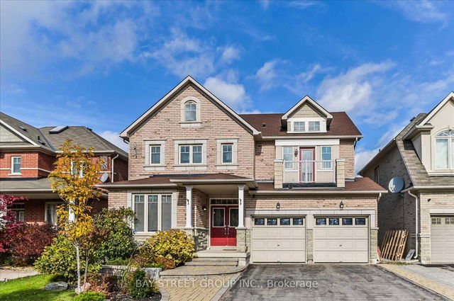 12 Pexton Avenue