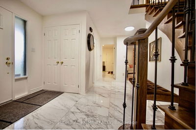 42 William St, East Gwillimbury - Sharon image-0-3