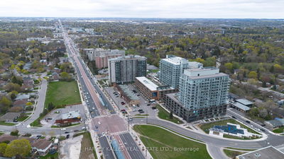 Unit 305 — 185 Deerfield Rd, Newmarket - Central Newmarket