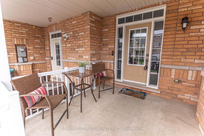 6 Daniele Cres, Bradford West Gwillimbury - Bradford image-0-2