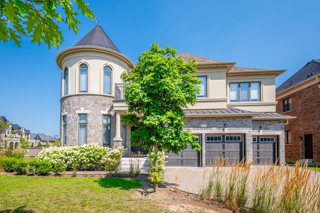 2 Appleyard Avenue