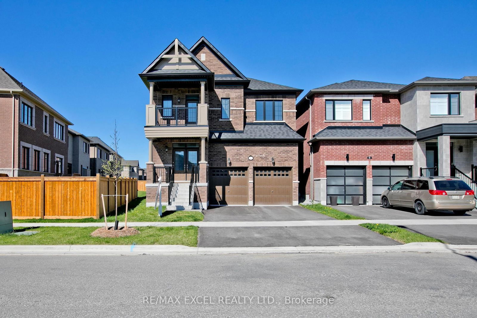 Detached House for sale at 4 Yarl Drive, Markham, Middlefield, L3S 0G3 - MLS: N12138260
