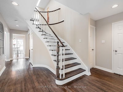 129 Chiswick Cres, Aurora - Aurora Highlands image-0-4