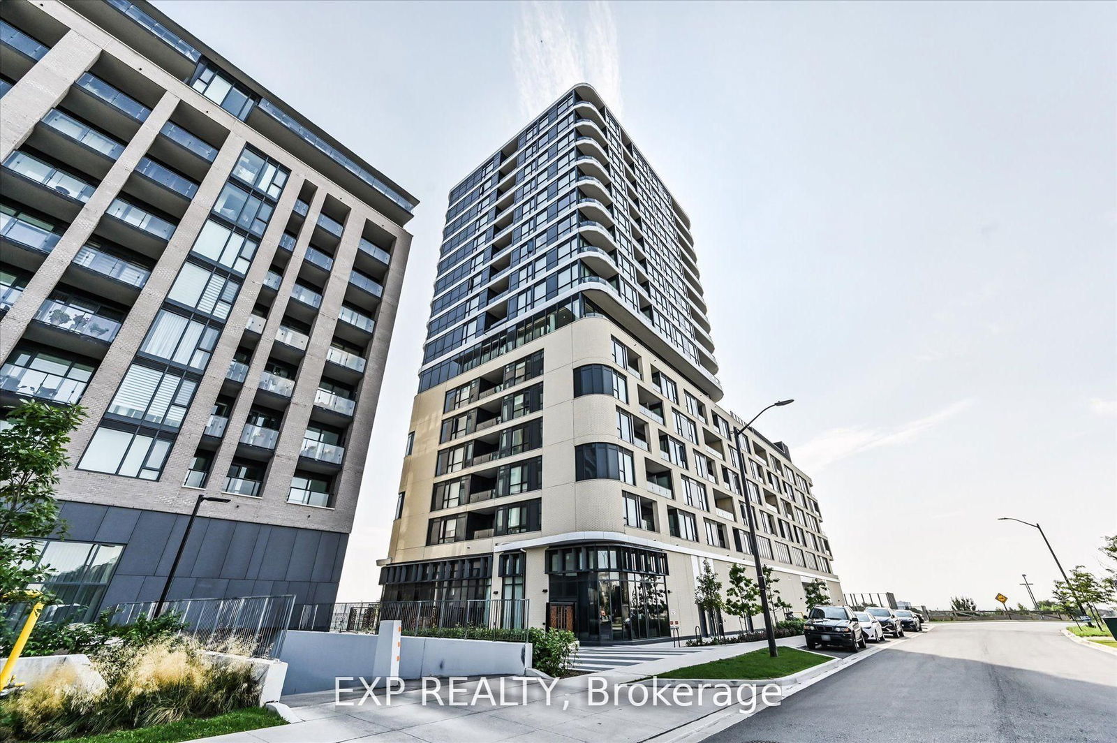 Condo for lease at 806-120 Eagle Rock Way, Vaughan, Rural Vaughan, L6A 5C9 - MLS: N12138657