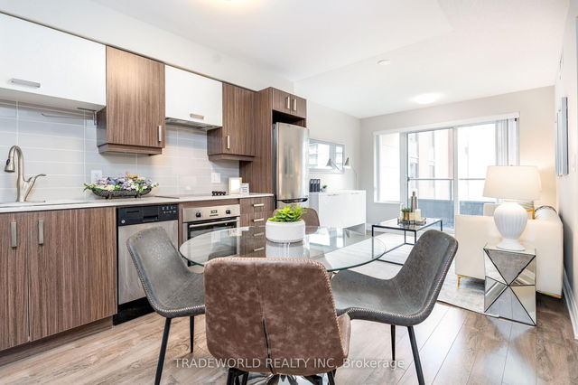 631 - 18 Uptown Drive